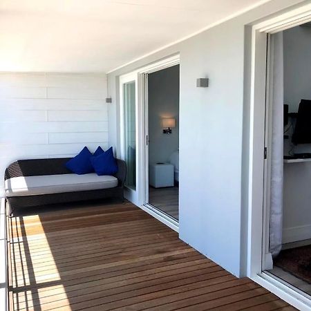 Camps Bay Loft With Stunning Mountain And Ocean Views Apartment Cape Town Luaran gambar