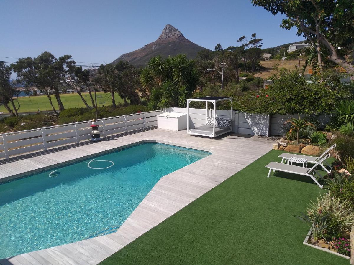 Camps Bay Loft With Stunning Mountain And Ocean Views Apartment Cape Town Luaran gambar